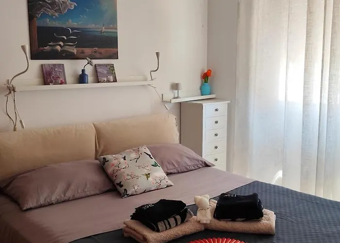 Petite Maison アパート *